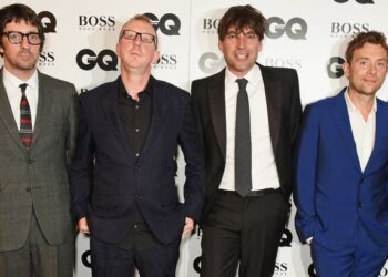 Барабанщик Blur проиграл суд за право продолжить борьбу за £200 млн роялти