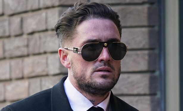 Стивен Бир снова попал под суд: нарушил запрет на приближение к Джорджии Харрисон