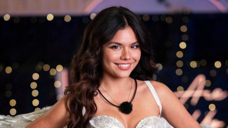 Участница «Love Island USA» Аланна Кизер вылетела из шоу из-за расистского скандала