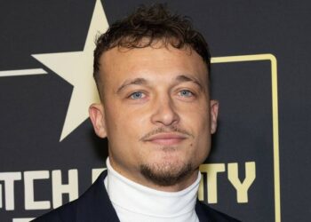Умер звезда «Холостячки» и футболист Матс Гротенбрег — ему было 28 лет