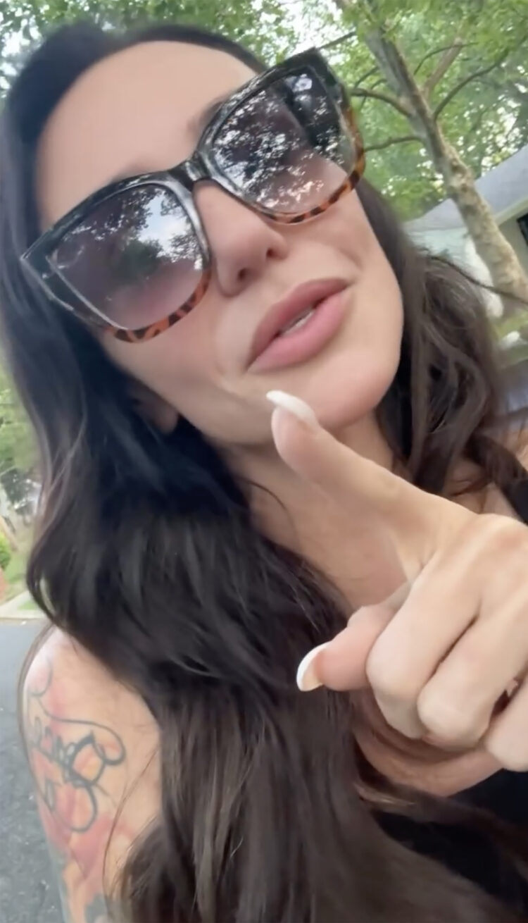 «Взбешённая» Дженни «JWoww» Фарли ответила хейтерам из-за списка гостей на свадьбе