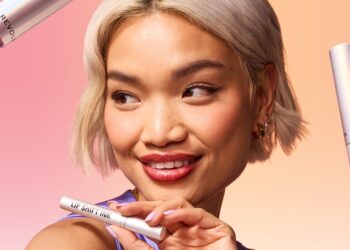 $11 за идеальные губы: почему все сходят с ума по тинту-плёнке от Revolution Beauty