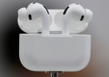 AirPods Pro теперь официально могут заменить слуховой аппарат: что нужно знать