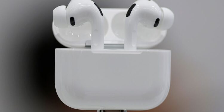 AirPods Pro теперь официально могут заменить слуховой аппарат: что нужно знать
