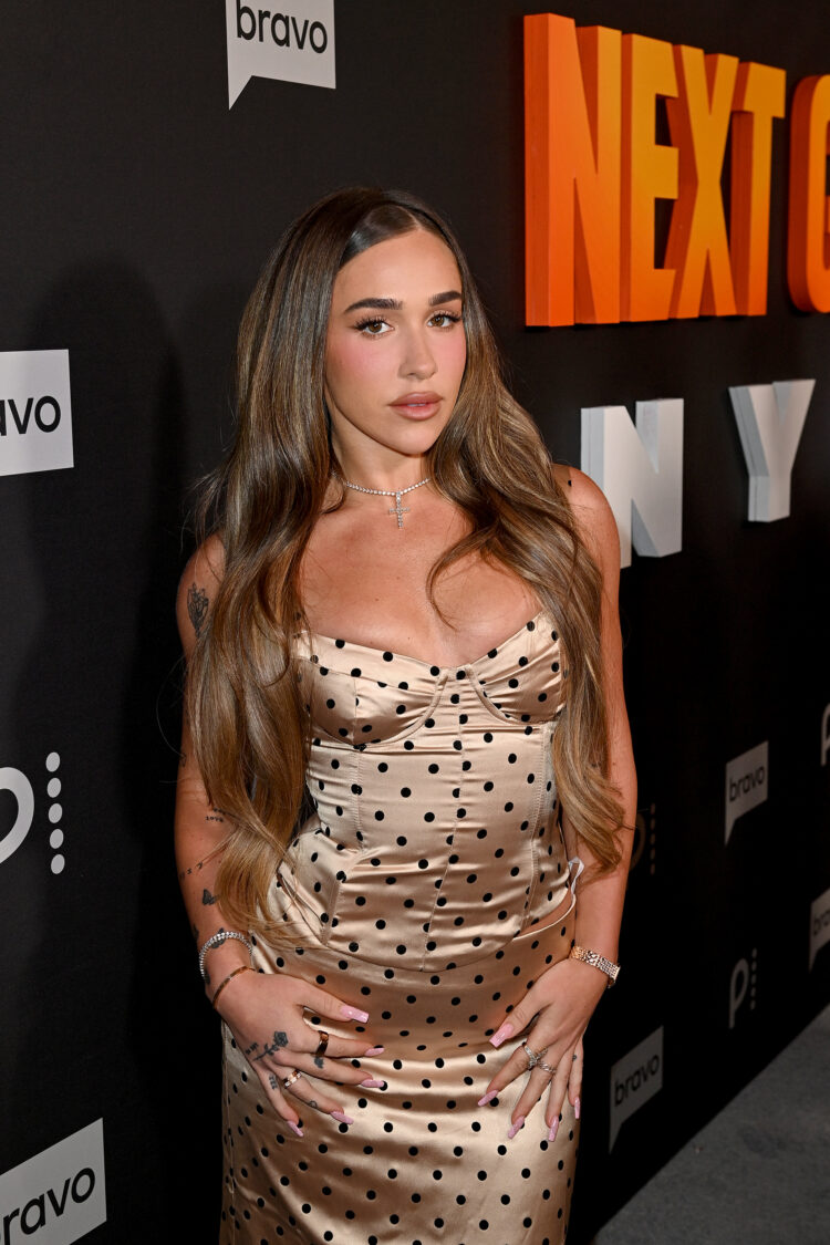 Ариана Бирман «переспала» с коллегой по сериалу «Next Gen NYC» прямо на съёмках второго сезона