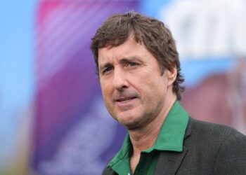 «Думал, сгорю заживо»: Люк Уилсон рассказал, как застрял в лифте с Уэсом Андерсоном