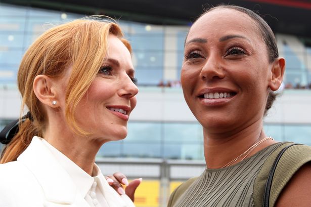 Джинджер против Мел Би: фанаты Spice Girls заподозрили неладное после юбилейного поста