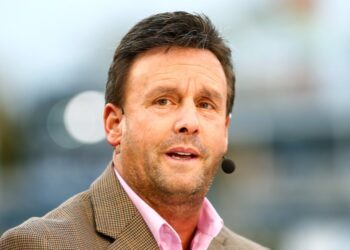 ESPN уволил комментатора Карла Равеча после 30 лет работы: шокирующее решение