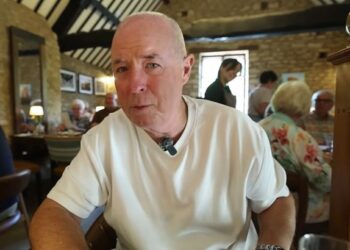 «Это бесит до сих пор»: блогер дважды побывал в пабе Джереми Кларксона и нашёл, к чему придраться