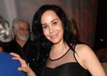 «Это был самый трудный сезон»: Octomom вернулась в соцсети спустя 8 месяцев молчания
