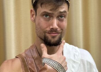 Фитнес-блогер Коннор Мёрфи утонул в озере в Таиланде в 32 года