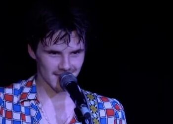 Крус Бекхэм спел на день рождения Харпер после скандала с братом Бруклином