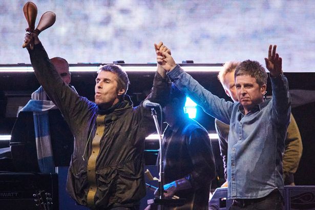 Лиам Галлахер подтвердил воссоединение Oasis в 2027 году — но есть нюанс