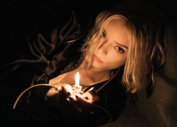«Lucky» с Аней Тейлор-Джой: новый триллер Apple TV+ про аферистку в бегах