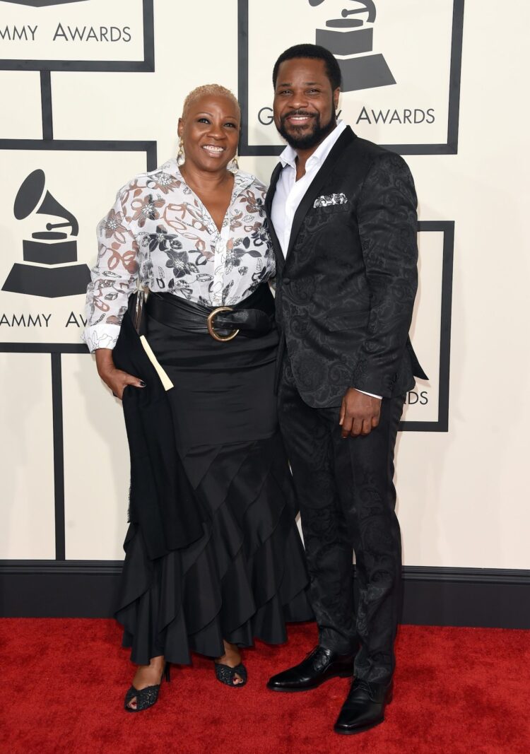 Мать Малкольма-Джамала Уорнера намекнула на конфликт с невесткой на фоне судебного иска