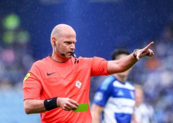 Нидерландский судья Роб Диперинк умер в 38 лет после снятия с Чемпионата мира