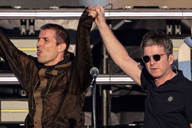 Oasis готовят мега-резиденцию в Манчестере на 12 ночей