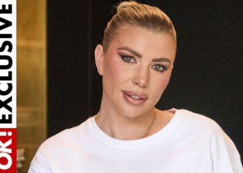 Оливия Боуэн не могла говорить с мужем после потери нерожденного ребенка