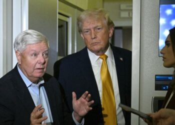 «Он был как член семьи»: Трамп рассказал о последнем разговоре с Линдси Грэмом перед смертью сенатора
