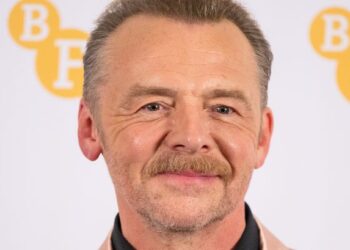 Саймон Пегг признался в любви Кэрри Фишер — и получил жёсткий ответ