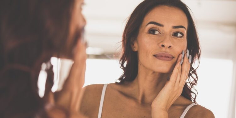 Солнцезащитный крем без жирного блеска: EltaMD SPF, который полюбили даже скептики