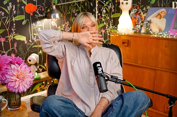 Ведущая BBC Radio 2 расплакалась в эфире, прощаясь с умирающим отцом