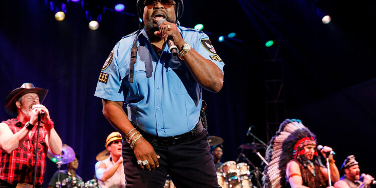 Виктор Уиллис из Village People умер в 74 года после скоротечной болезни