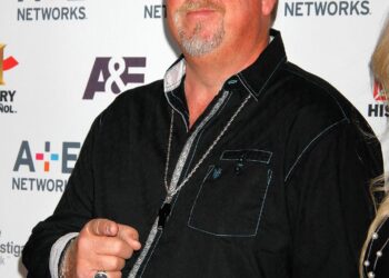 «Я думаю, он покончил с собой»: новые детали смерти звезды «Storage Wars» Даррелла Шитса