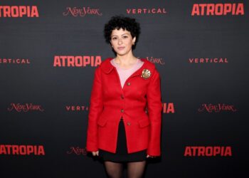 Алия Шаукат — о дружбе с Брэдом Питтом: «Я была одержима слухами о нашем романе»