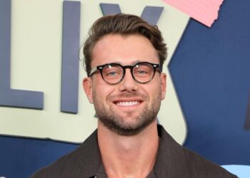 Гарри Джоузи ответил на слухи о фиктивной свадьбе в «Let’s Marry Harry»