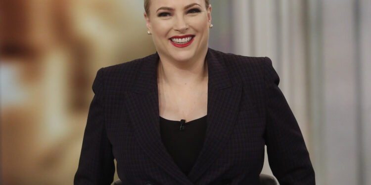 Меган Маккейн не позовут на 30-летие The View: источники
