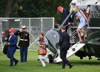 Натали Харп: 5 фактов о помощнице Трампа