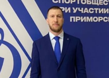 «Ушёл в расцвете сил»: погиб президент и главный тренер «Динамо» Владивосток Эдуард Сандлер