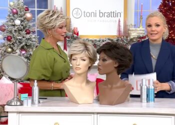 Ведущая QVC Тони Браттин оговорилась в эфире и стала звездой мемов