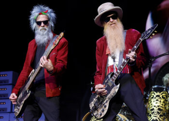 ZZ Top отменили концерт из-за «кадровых вопросов»