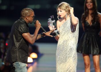 CBS покажет два спецвыпуска к юбилею MTV VMAs